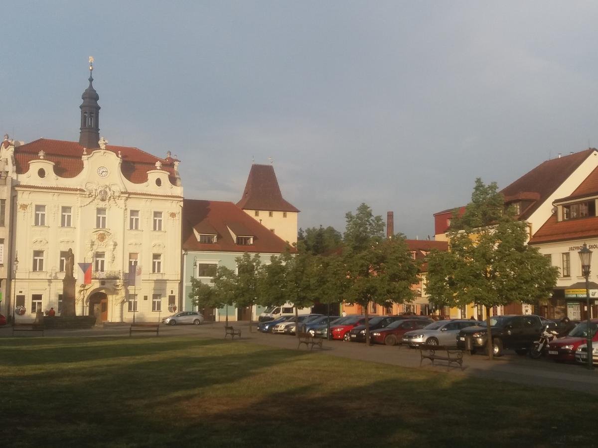 Luxury Studio In The Heart Of Beroun Экстерьер фото