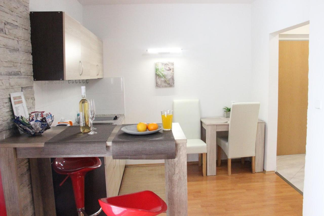 Luxury Studio In The Heart Of Beroun Экстерьер фото